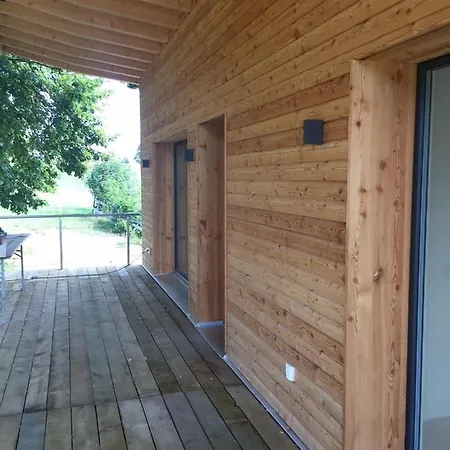 Au Chant Du Vent Bed & Breakfast Tramelan